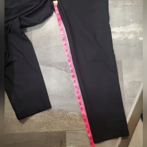 Lululemon ABC Slim *Warpstreme. Black. 27" Inseam. Men Size 32. - Picture 14 of 14